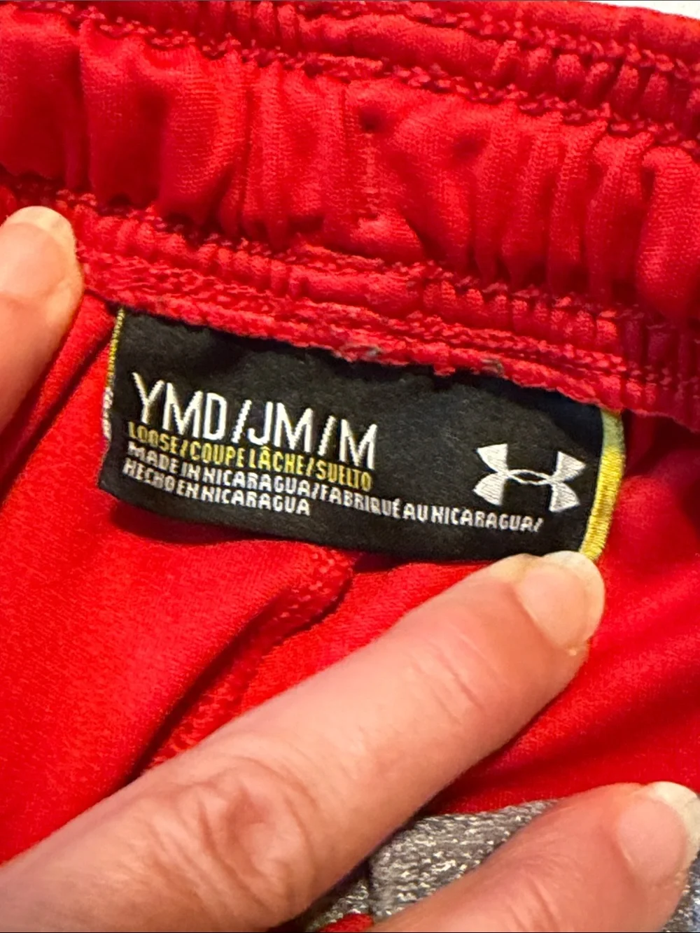 Under Armour Red Athletic Shorts Youth Boy's Size Medium